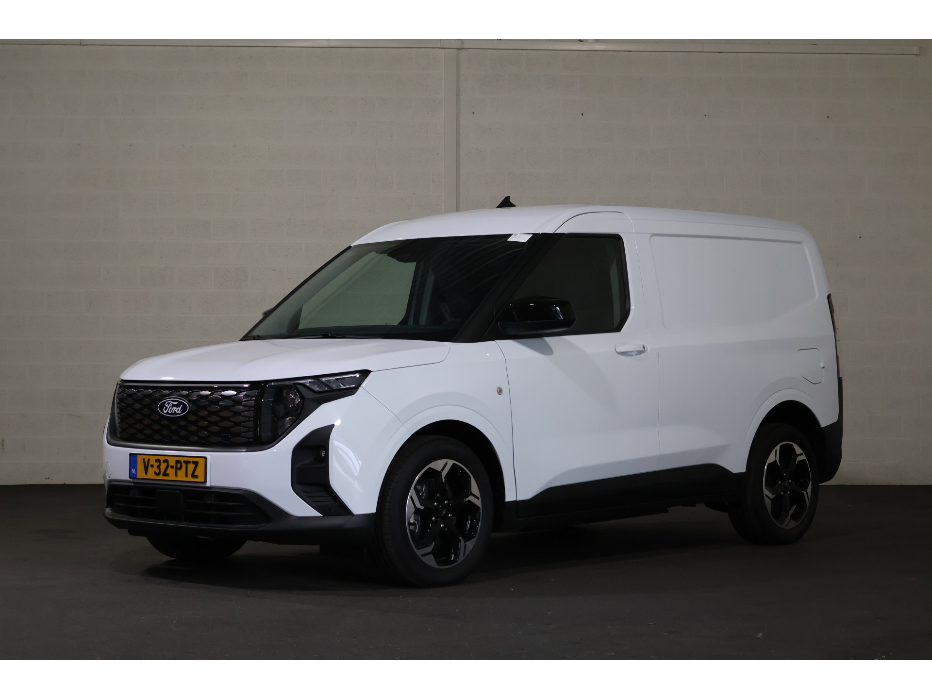ford e-transit courier